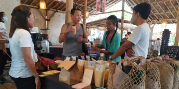 Ubud Artisan Market, Berpameran Sambil Menuntut Ilmu