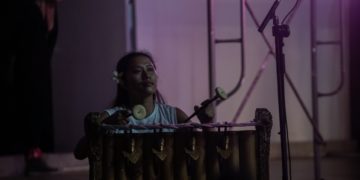 Kejutan Atas Ruang dan Pantulan | Karya KaRang oleh Srayamurtikanti