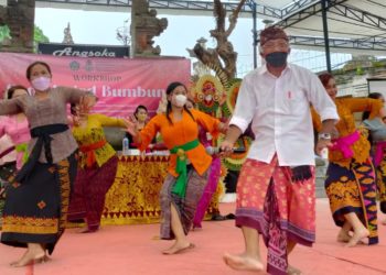 Tiga Upaya yang Sebaiknya Dilakukan Untuk Menyelamatkan Joged Bumbung Klasik