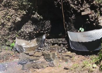 Wisata Spiritual “Malukat” di Pura Bukit Sinunggal | Suci di Dalam, Suci di Luar