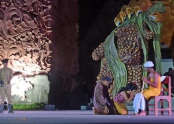 Gejolak Kenangan Pentas Teater “Rai Srimben” | Catatan Sutradara SMPN 1 Gerokgak