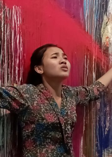 Nanda Ayu Rini dari SMAN 1 Kuta Mainkan Monolog “Inggit” di TonCity Artspace