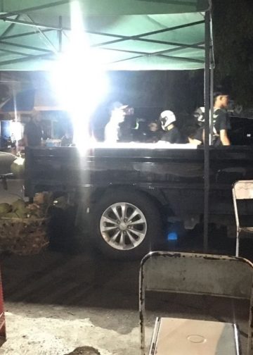 Senyum Merekah Pedagang “Kuud” Tepi Jalan, Antara Dunia Kedokteran dan Marketing yang Efektif