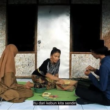 Film Pendek “Putu, Berbeda Tetap Keluarga”: Merawat Tradisi, Menjunjung Toleransi