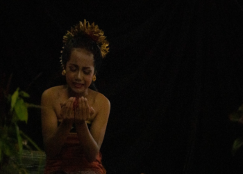 Berpadunya Narasi Ibu dan Spiritual dalam Pentas Sastra Daerah “I Jaum” di Desa Pedawa