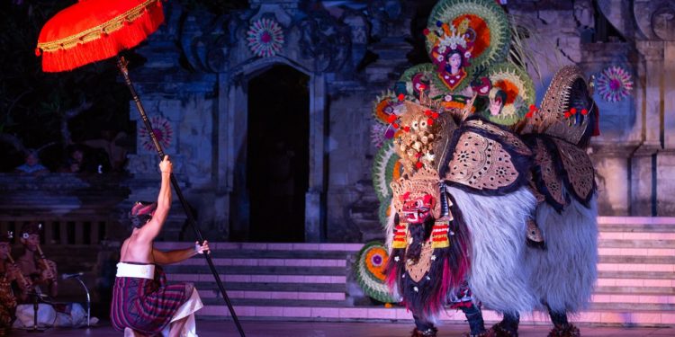 Ketika Sekaa Barong Adu Kreativitas di PKB | Pakem Tetap, Tekhnik Berbeda