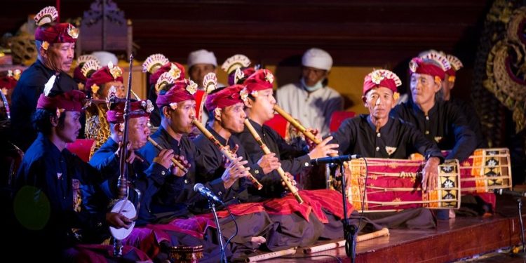 Sekaa Gong Legendaris dari Perean Kangin di PKB | Mainkan Gong Tua yang Pernah Dikubur dalam Tanah