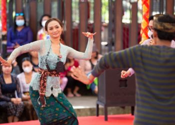 Upaya Terus-Menerus Kuatkan Pakem Tradisi Joged Bumbung