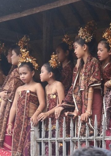 Mekare-Kare di Desa Tenganan Pegringsingan, Ritus Adat Sarat Makna