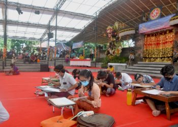 Duta Kota Denpasar “A Tribute to I Gusti Made Deblog”  | Catatan Lomba  Seni Lukis Wayang Klasik PKB 2022