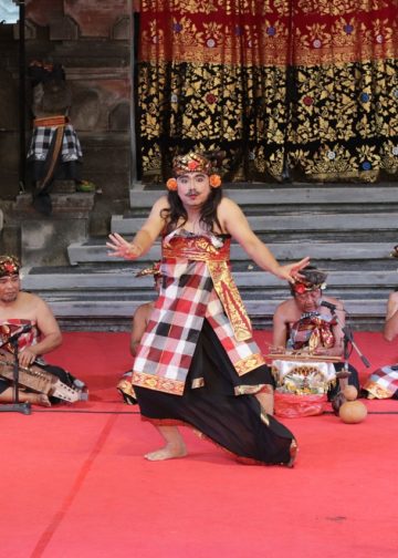 Cakepung, Seni Vokal Karangasem, Sejarahnya Berkait Erat dengan Suku Sasak Lombok