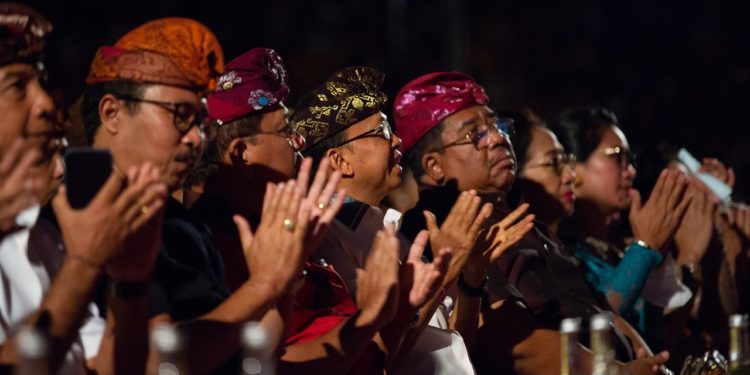 Selama Pesta Kesenian Bali 2022, Gubernur Koster 6 Kali Menonton Gong Kebyar