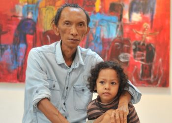 “Cryptic”, Sosok Samar dalam Pameran Tunggal Made Kaek