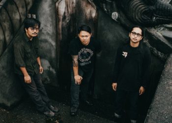 Album R.E.D, Ulang-Alik Tafsir oleh Cassadaga