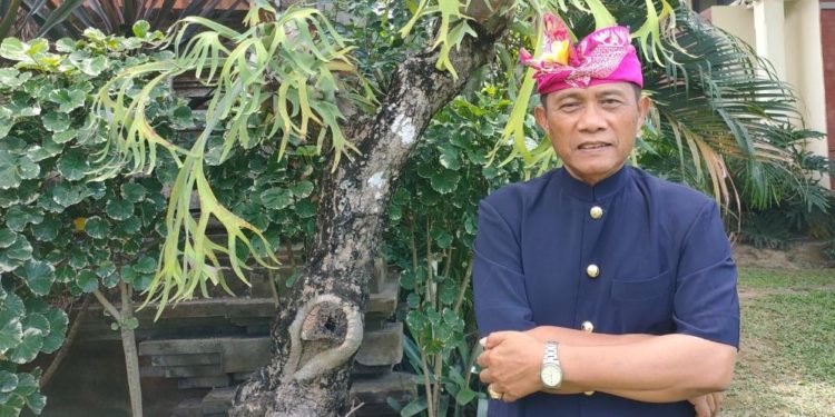 Prof. Dr. I Wayan Rai S, M.A.: Etnomusikolog, Mantan Rektor, Pernah Jualan Pisang Goreng