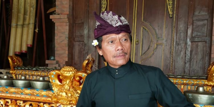 I Nyoman Windha, S.S.Kar., M.A. : Melanglang Buana Bersama Gamelan Bali