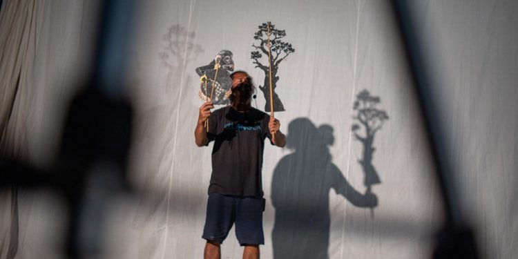 Mengintip Proses Teater Legenda Rasa Kopi Banyuatis | Catatan Penulis Naskah dan Sutradara