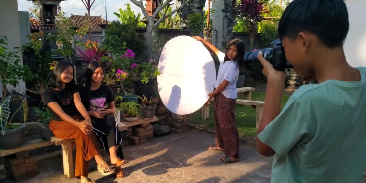 Memantik Kesadaran Visual Dalam Pelatihan Fotografi Cerita Rasa Festival 2022