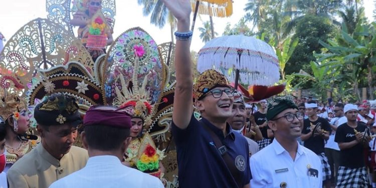 Anugerah Desa Wisata Indonesia | Kegembiraan Warga Desa Sudaji Sambut Sandiaga Uno