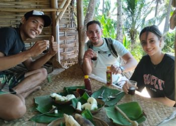 Wisata Jalan-jalan di Desa Les: Dari Pantai ke Bukit, Dari Palung Garam ke Panen Kunyit