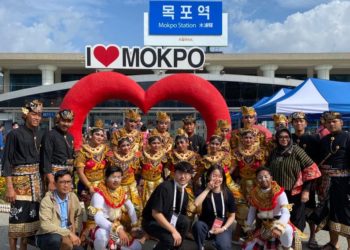 Kabar Sanggar Santhi Budaya dari Korea: Adu Koreografi, Jalan-jalan, Menghibur Lansia