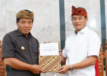 DPRD Buleleng Sahkan Ranperda Perubahan APBD 2022 Menjadi Perda