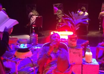 Sejarah Indonesia Modern Sekali Klik — Catatan Mengalami Peristiwa Hal-19: Wajah Pecah Sejarah Indonesia Modern oleh Kalanari Theatre Movement