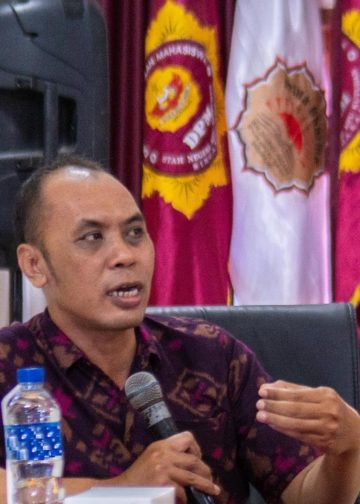 Menziarahi Monumen Kata-kata Kota Singaraja