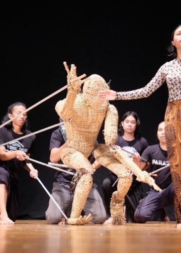 Teater Tanpa Tepi “Danuraga”: Ini Soal Teknis dan Kejutan 3 Kolaborator | Bagian 1