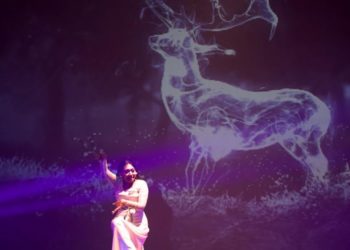 Monolog ”Drupadi”,  Gugatan Perempuan, Kekuatan Panggung dan Citraan Visual