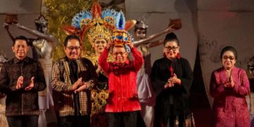 Gubernur Koster: Karya Seni FSBJ Itu Artistik, Estetik, dan Bertutur Pentingnya Sumber Air