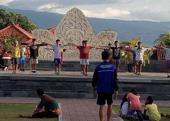 Ruang Bermain Ramah Anak: Taman Yuwana Asri di Singaraja, Taman Janggan di Denpasar