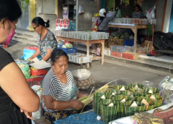 Serpihan Narasi Kecil Tentang Makna Kepahlawanan dari Kisah Perempuan Marginal