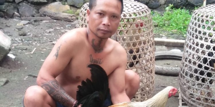 Jangan Lihat Tatonya, Sumertana Hidupi Keluarga dengan Kerja Baik Pantang Meminta