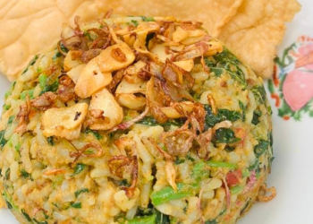 Nasi Bayam, Makanan Legendaris yang Sederhana dari Desa Bungkulan