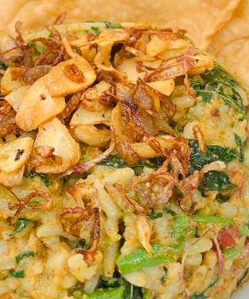 Nasi Bayam, Makanan Legendaris yang Sederhana dari Desa Bungkulan