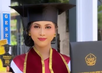 Melda Lestari, Gila Bekerja, Gila Belajar, Tetap Cumlaude