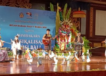 Teater Angin, Sakura dan Budang Bading Badung Juara Musikalisasi Puisi Bulan Bahasa Bali