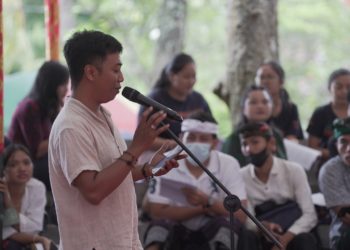 Memperdebatkan Kembali Tentang Alat Musik Akustik dalam Musikalisasi Puisi