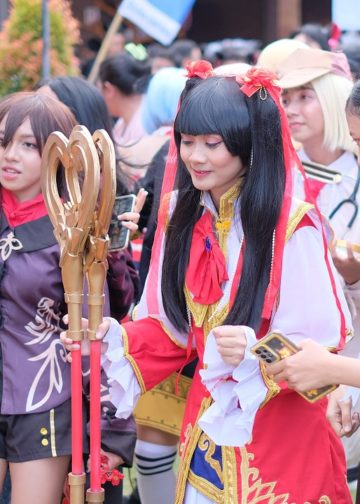 Parade Cosplay Jejepangan di Pantai Penimbangan: Pencinta Anime Itu Berbaur dalam Kegembiraan