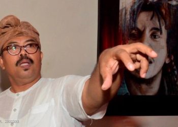 Puisi-puisi Wayan Redika | Pohon  Airlangga, Alamat Bapa, Luka Jayadhrata