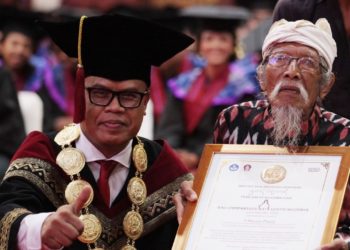 Kemegahan dan Keharuan di ISI Denpasar Saat Wisuda Sekaligus Pembukaan Festival Bali Sangga Dwipantara