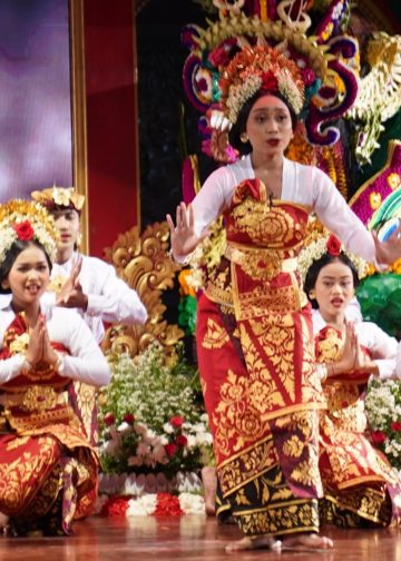 Bentuk Seni Pertunjukan Baru Itu Bernama “Sandhya Gita”