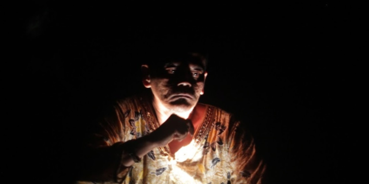 Monolog “Emak Gugat”: Sebuah Ekspresi Patologi Sosial