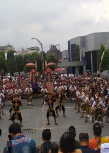 Perayaan Nyepi di (Kota Budaya) Surakarta: Berbeda dan Meriah