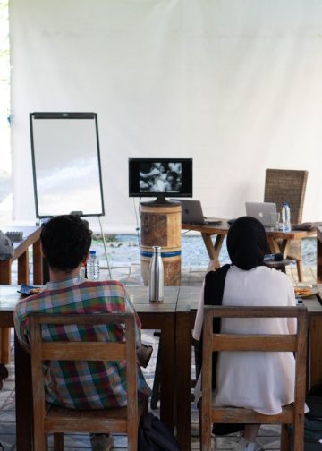Merajut Kembali Seni dan Kekuasaan di Bali