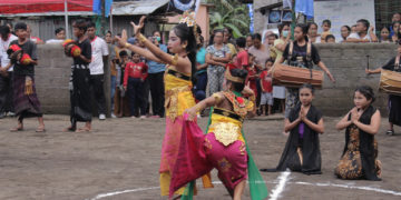 Ada Tarian dan Tabuh dalam Pembukaan Turnamen Futsal Tembok Junior Cup 2023