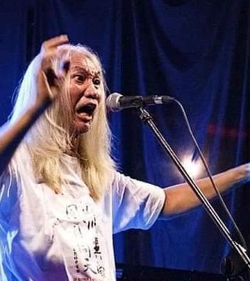 Kuda Putih di Bali: Pertemuan Saya dengan Tan Lioe Ie