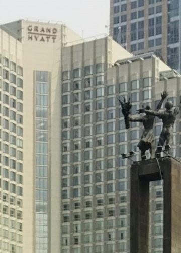 Di Jakarta, Teruslah Membaca