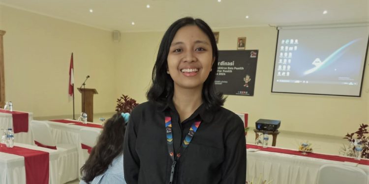 Dian Dharmaningsih, Gadis Muda di Dunia Pemilu | Dulu Berseragam KPU, Kini Bawaslu